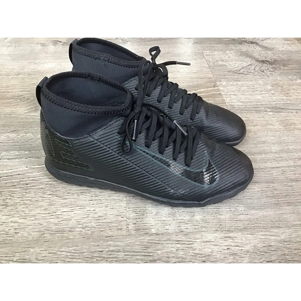 Nike Kids Mercurial Superfly 10 Club MG FQ8318-002 Black Soccer Cleats Size 5.5Y